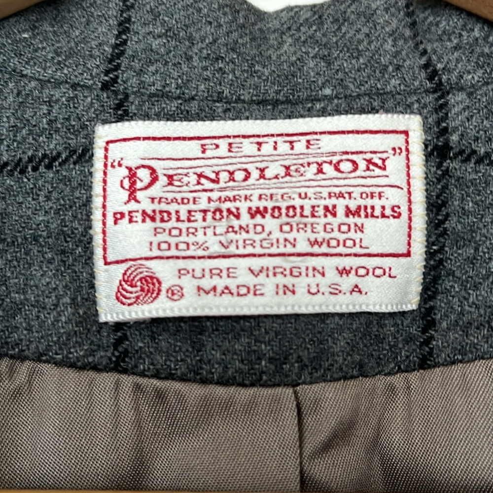 Vintage Pendleton Checkered Women's Blazer - Petite - Picture 2 of 11